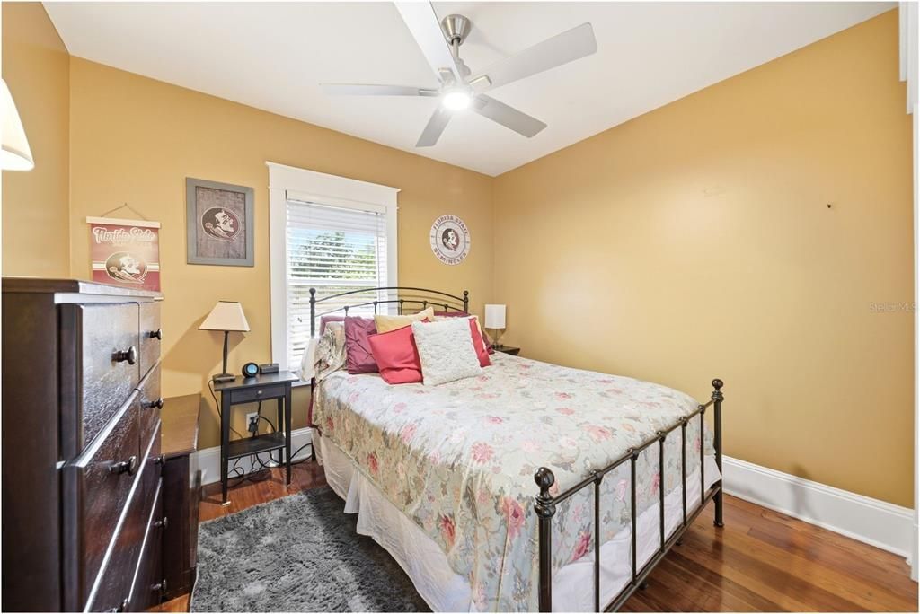 For Sale: $1,050,000 (4 beds, 3 baths, 3032 Square Feet)