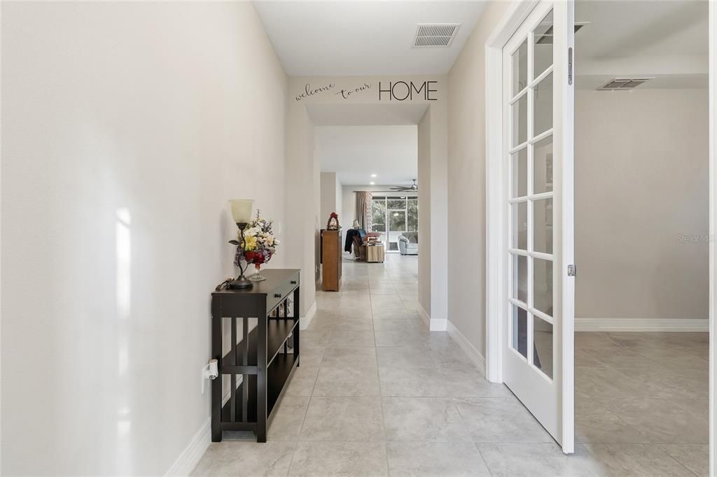 En Venta: $464,998 (3 camas, 2 baños, 2240 Pies cuadrados)