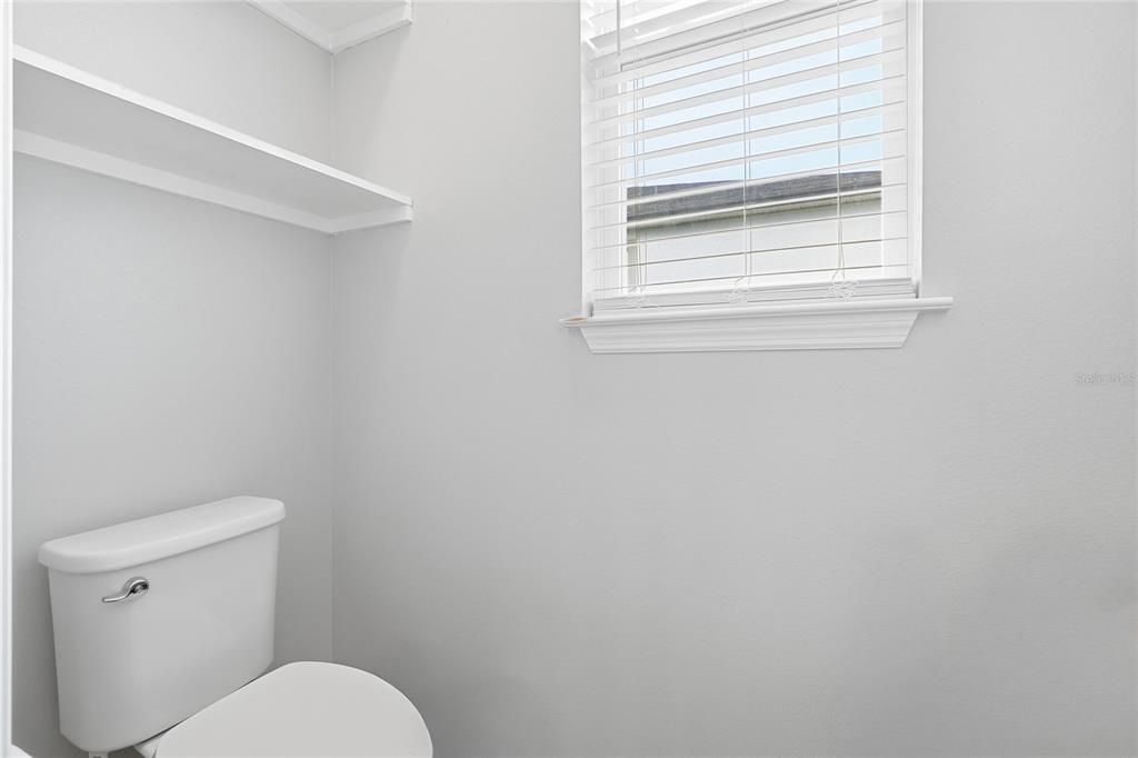 En Venta: $464,998 (3 camas, 2 baños, 2240 Pies cuadrados)