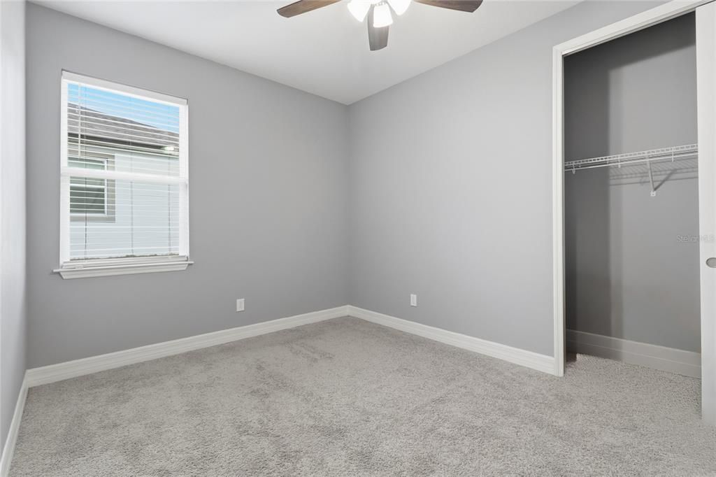 En Venta: $464,998 (3 camas, 2 baños, 2240 Pies cuadrados)