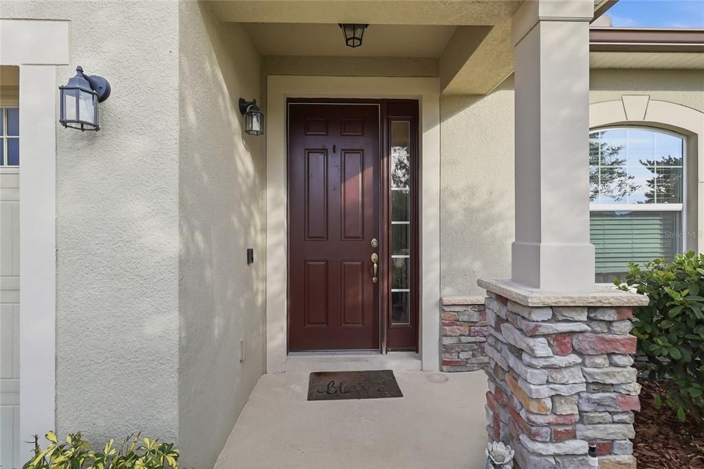 En Venta: $464,998 (3 camas, 2 baños, 2240 Pies cuadrados)