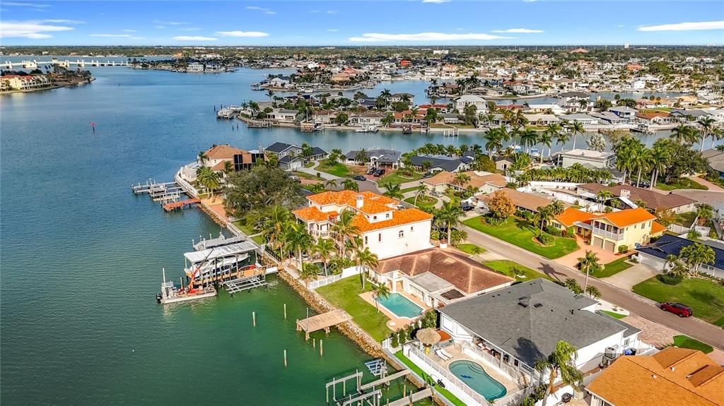 En Venta: $1,275,000 (0.21 acres)