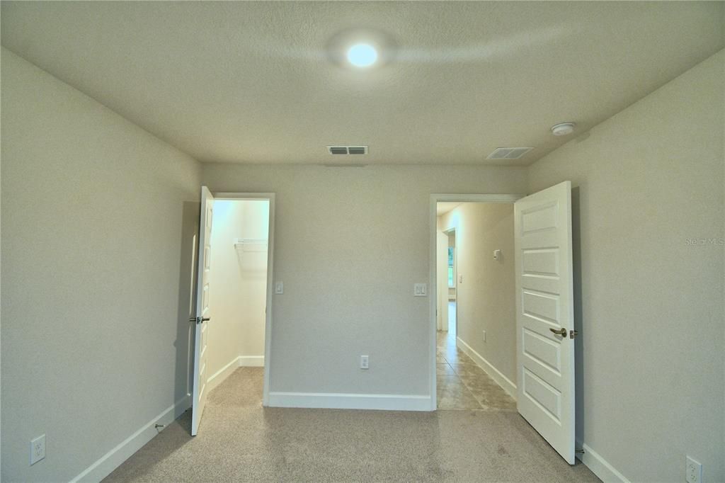 For Sale: $362,269 (4 beds, 2 baths, 2169 Square Feet)