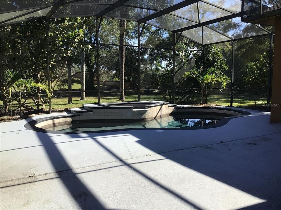 For Rent: $4,332 (4 beds, 3 baths, 2738 Square Feet)