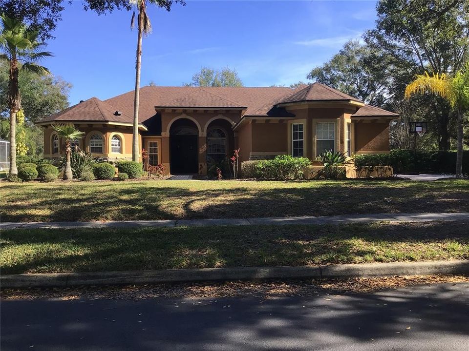 For Rent: $4,332 (4 beds, 3 baths, 2738 Square Feet)