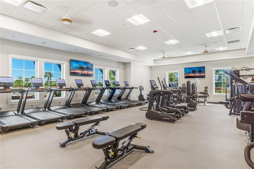 Active With Contract: $353,000 (3 beds, 2 baths, 1565 Square Feet)