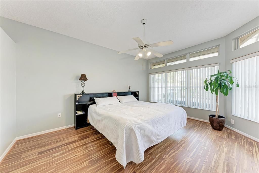 For Sale: $499,900 (4 beds, 3 baths, 2168 Square Feet)