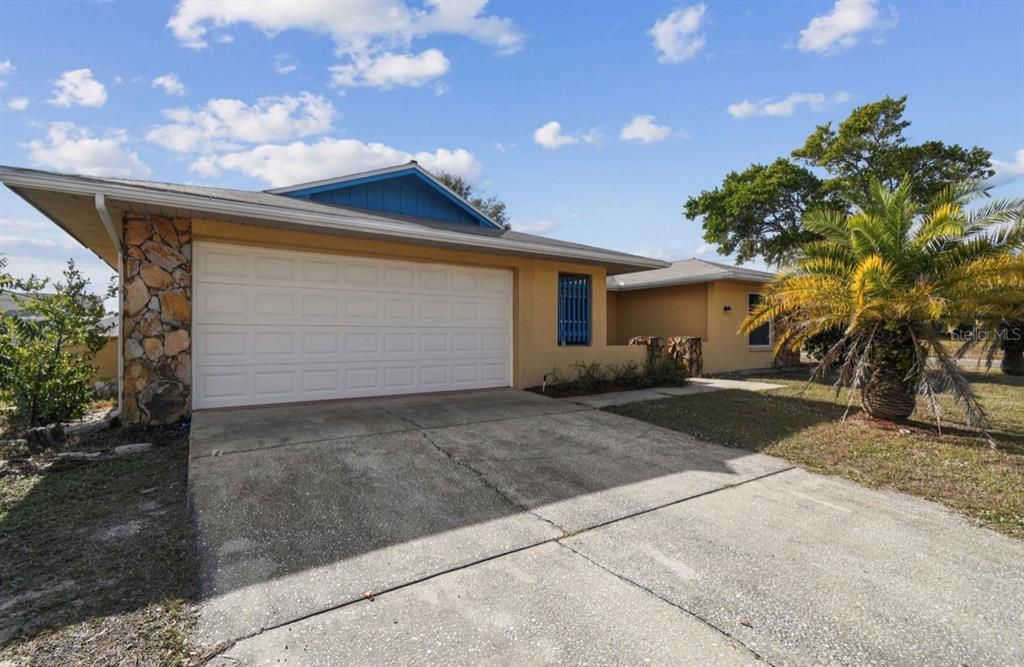 En Venta: $374,900 (3 camas, 2 baños, 1828 Pies cuadrados)