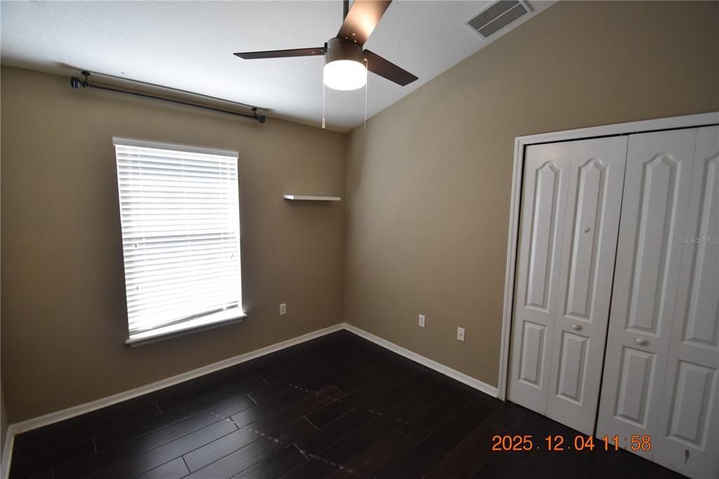 For Rent: $2,050 (3 beds, 2 baths, 1864 Square Feet)