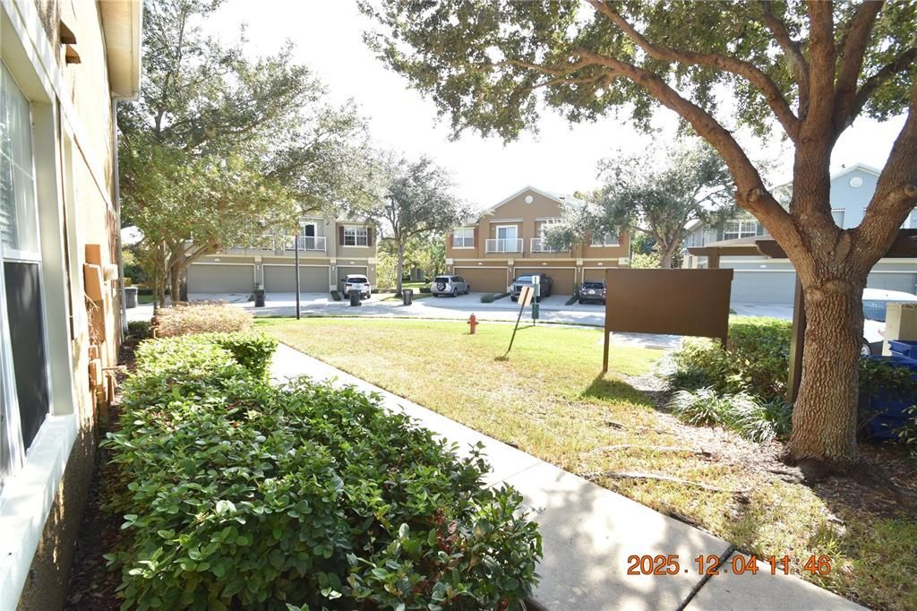 For Rent: $2,050 (3 beds, 2 baths, 1864 Square Feet)