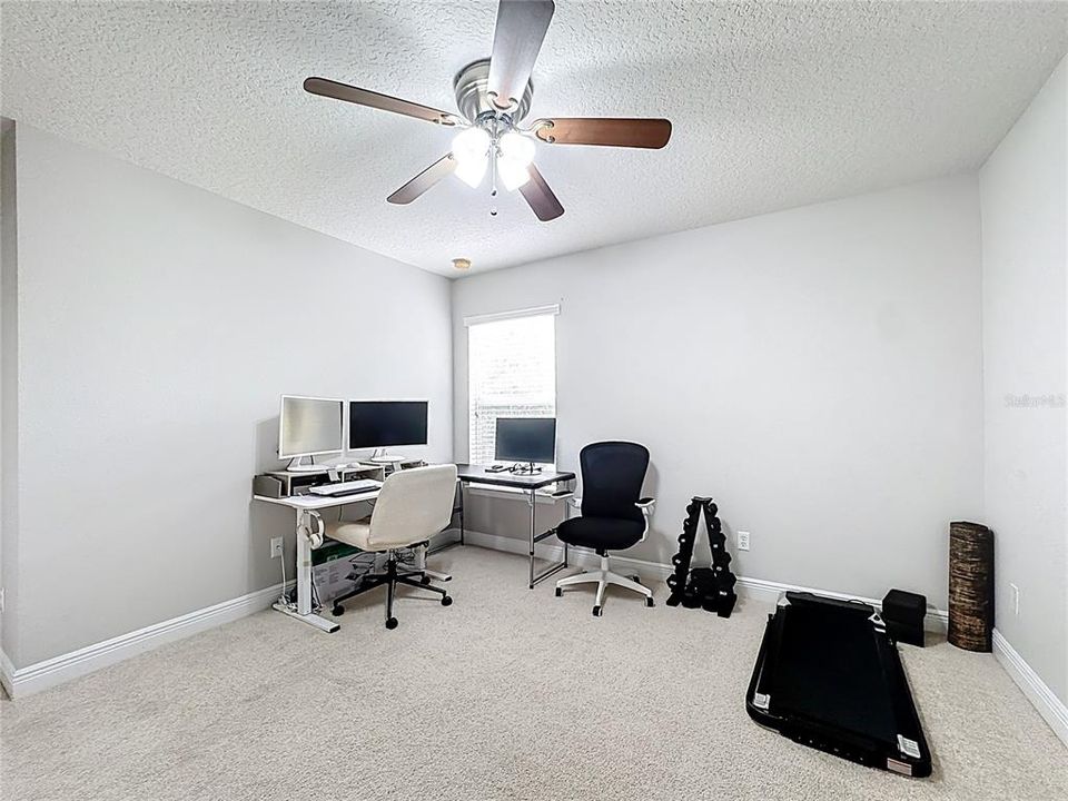 待售: $554,500 (4 贝兹, 2 浴室, 2550 平方英尺)