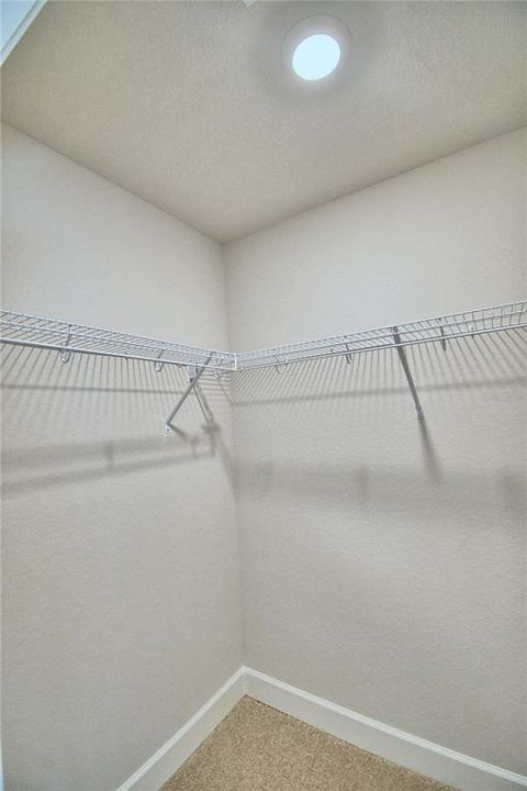 For Sale: $365,781 (4 beds, 2 baths, 2330 Square Feet)