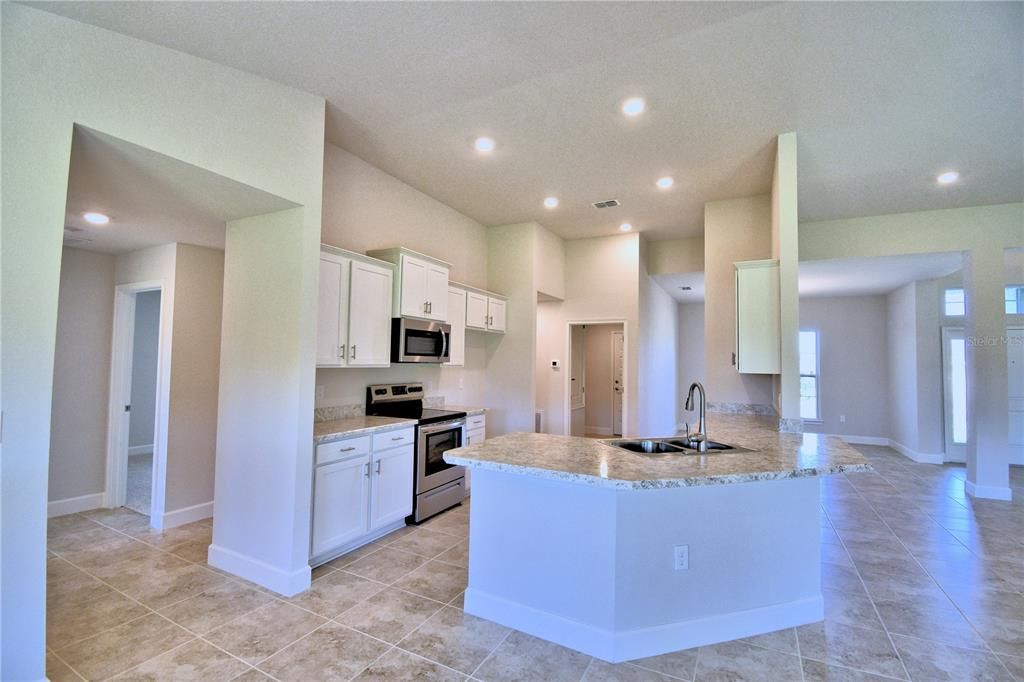 For Sale: $365,781 (4 beds, 2 baths, 2330 Square Feet)