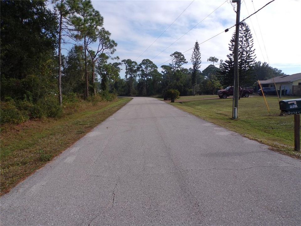 На продажу: $19,990 (0.34 acres)