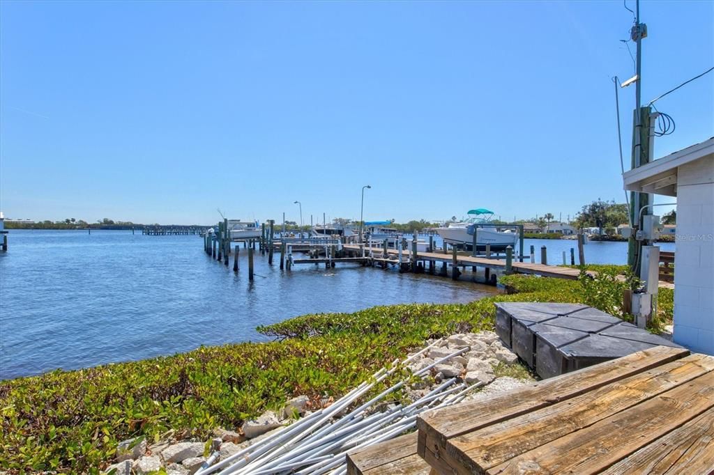 For Sale: $110,000 (1 beds, 1 baths, 790 Square Feet)