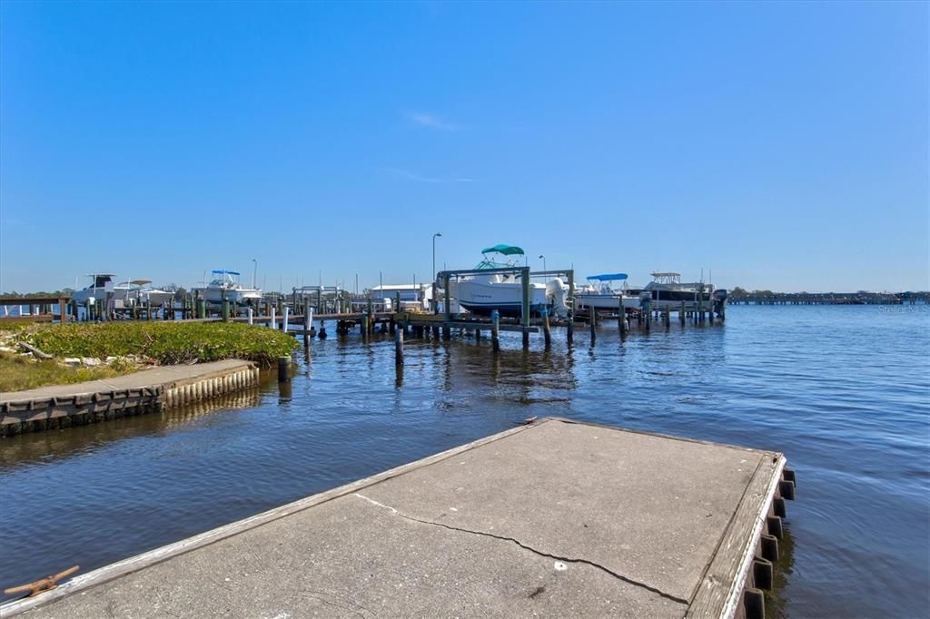 For Sale: $110,000 (1 beds, 1 baths, 790 Square Feet)