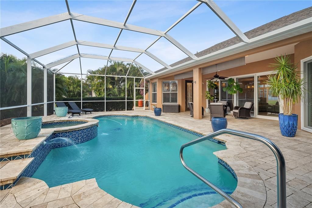 Active With Contract: $559,900 (3 beds, 2 baths, 2465 Square Feet)