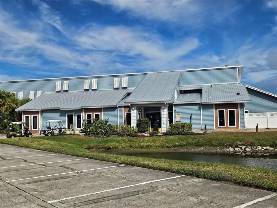 For Rent: $1,500 (2 beds, 1 baths, 728 Square Feet)