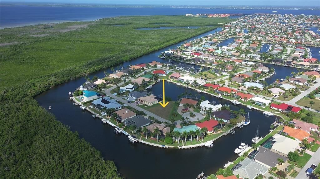 待售: $269,000 (0.25 acres)