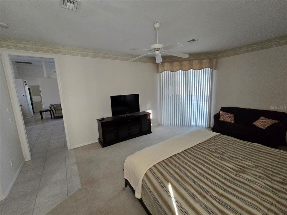 For Sale: $389,000 (3 beds, 2 baths, 2023 Square Feet)