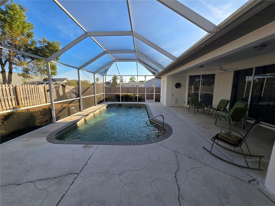 For Sale: $389,000 (3 beds, 2 baths, 2023 Square Feet)