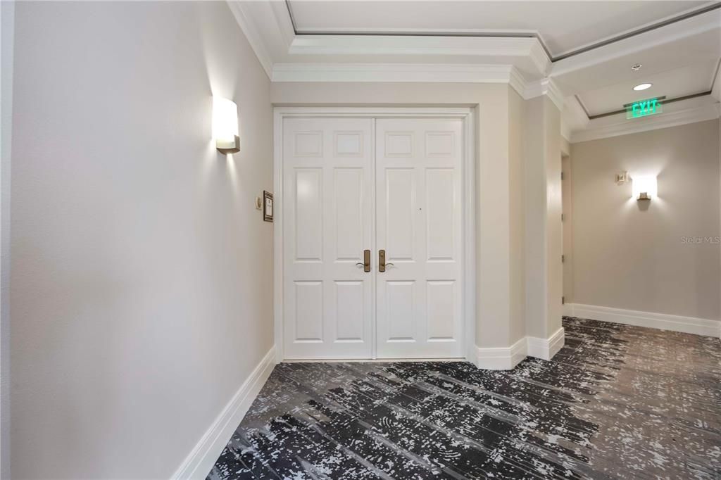 出租: $13,000 (3 贝兹, 3 浴室, 3268 平方英尺)