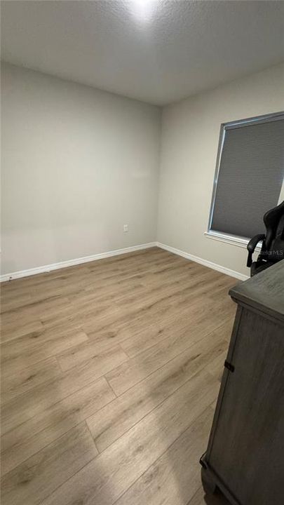 For Sale: $345,000 (3 beds, 2 baths, 1573 Square Feet)