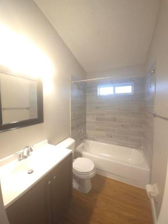 En Renta: $2,850 (4 camas, 2 baños, 2093 Pies cuadrados)