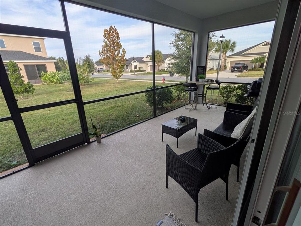 En Venta: $524,999 (4 camas, 3 baños, 2400 Pies cuadrados)