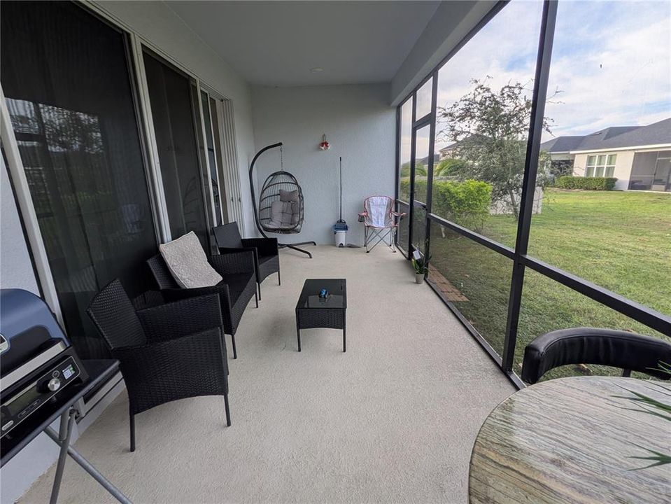 En Venta: $524,999 (4 camas, 3 baños, 2400 Pies cuadrados)