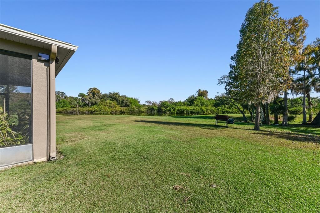 En Venta: $435,000 (4 camas, 3 baños, 2614 Pies cuadrados)