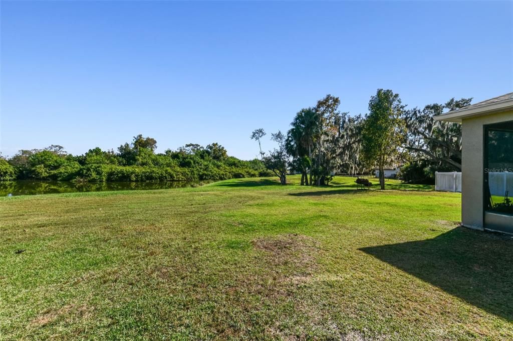 En Venta: $435,000 (4 camas, 3 baños, 2614 Pies cuadrados)