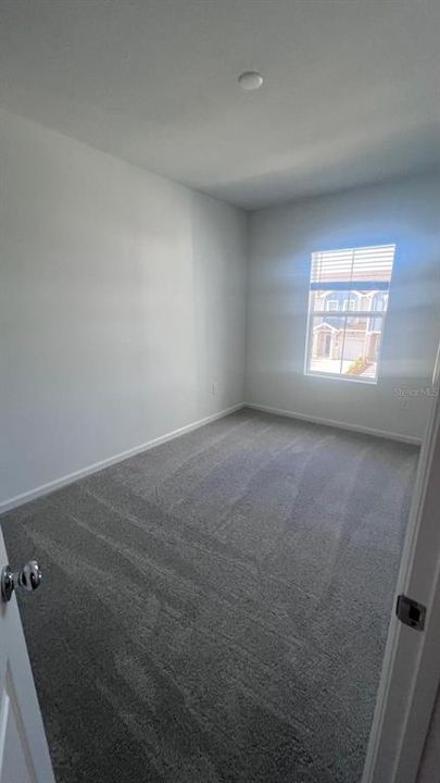 出租: $2,100 (3 贝兹, 2 浴室, 2017 平方英尺)