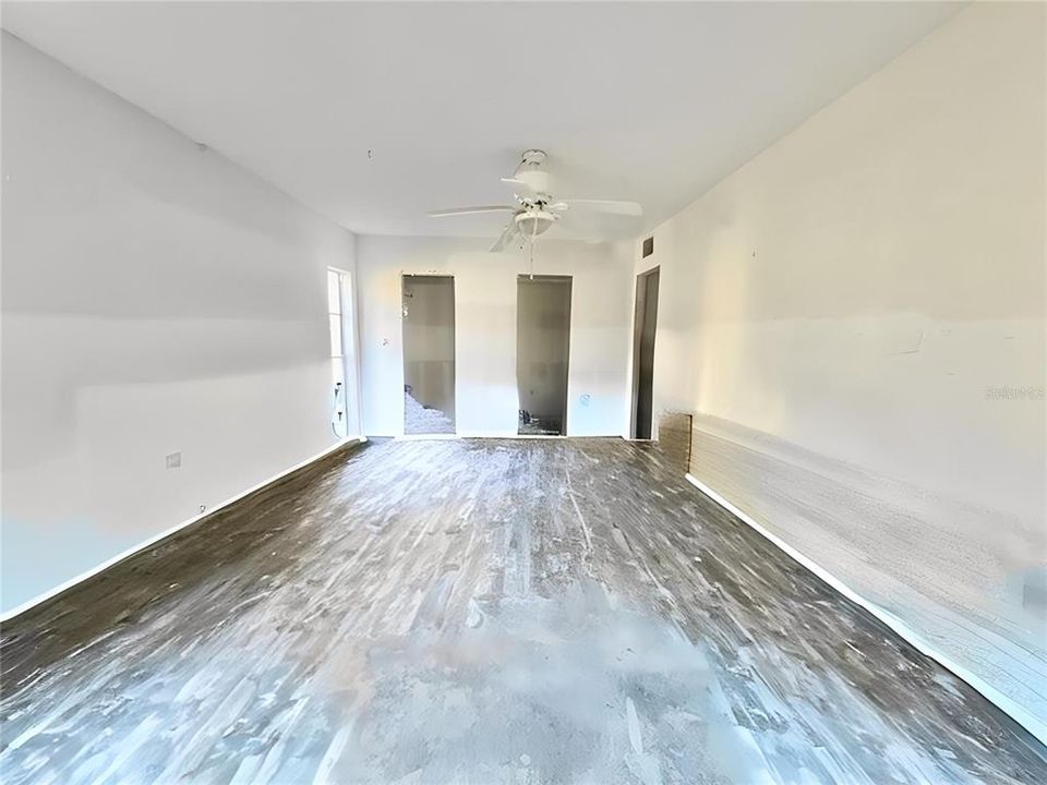 На продажу: $70,000 (2 спален, 2 ванн, 1088 Квадратных фут)