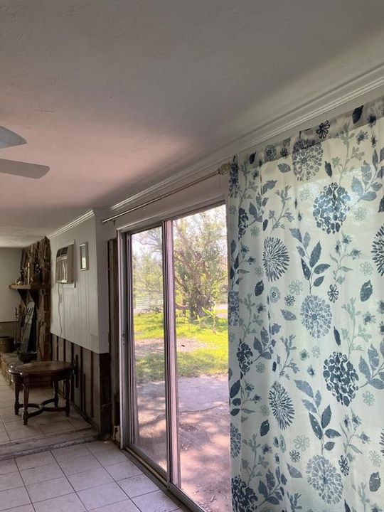 For Sale: $312,700 (2 beds, 2 baths, 1849 Square Feet)