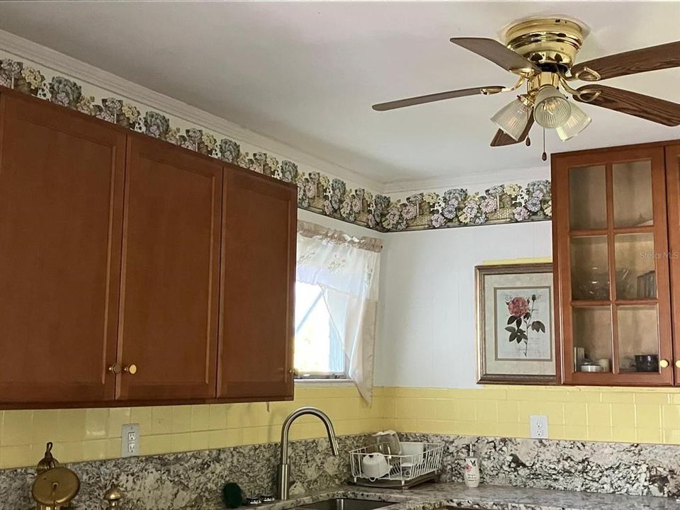 For Sale: $312,700 (2 beds, 2 baths, 1849 Square Feet)