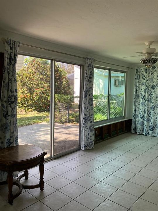 For Sale: $312,700 (2 beds, 2 baths, 1849 Square Feet)