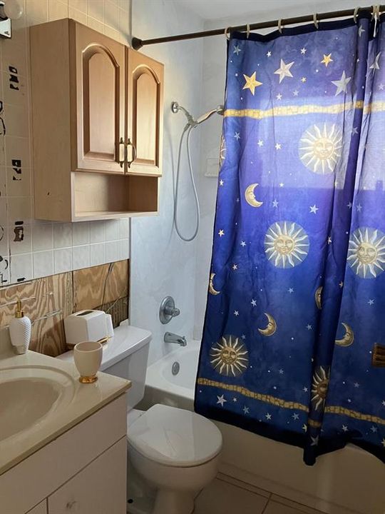 For Sale: $312,700 (2 beds, 2 baths, 1849 Square Feet)