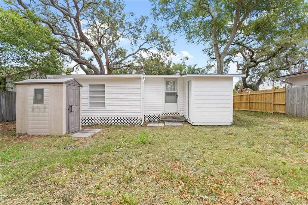 В аренду: $2,000 (3 спален, 1 ванн, 962 Квадратных фут)