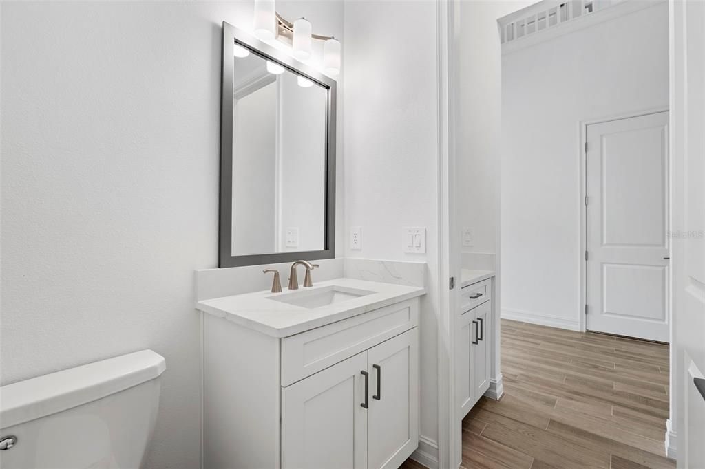 待售: $539,900 (3 贝兹, 2 浴室, 2447 平方英尺)