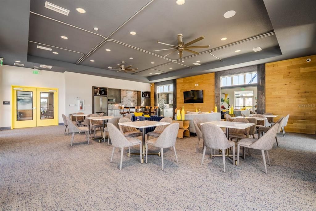 待售: $539,900 (3 贝兹, 2 浴室, 2447 平方英尺)