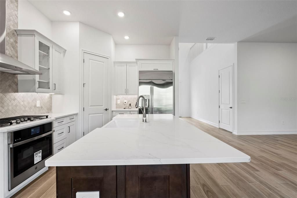 待售: $539,900 (3 贝兹, 2 浴室, 2447 平方英尺)