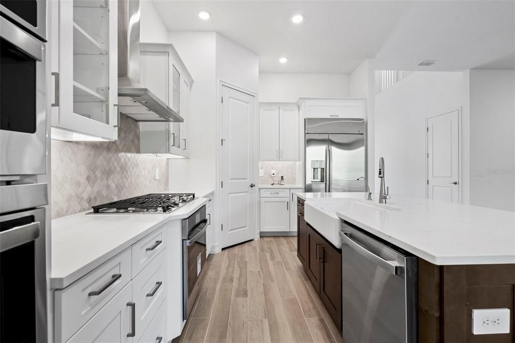 待售: $539,900 (3 贝兹, 2 浴室, 2447 平方英尺)