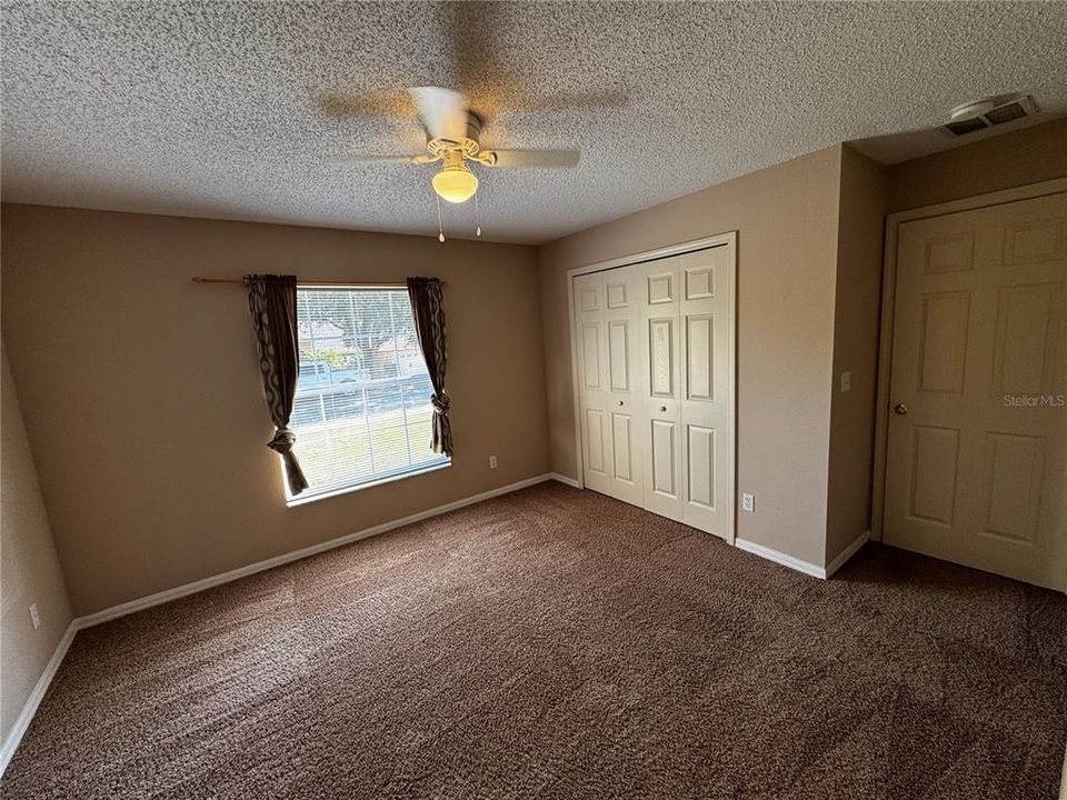 For Rent: $1,850 (3 beds, 2 baths, 1870 Square Feet)