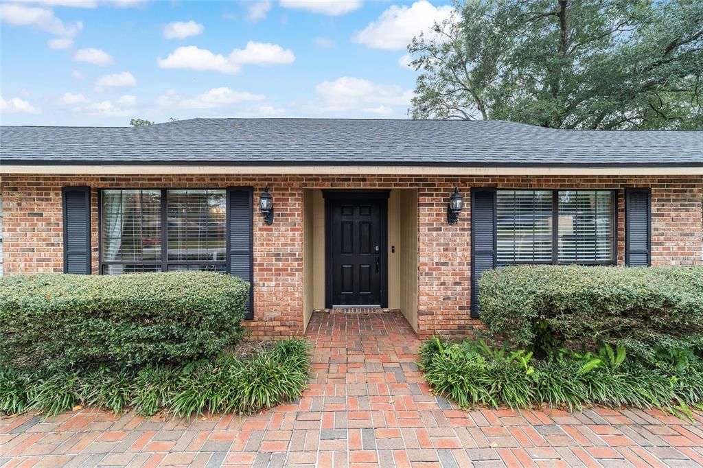 待售: $337,000 (3 贝兹, 2 浴室, 1756 平方英尺)