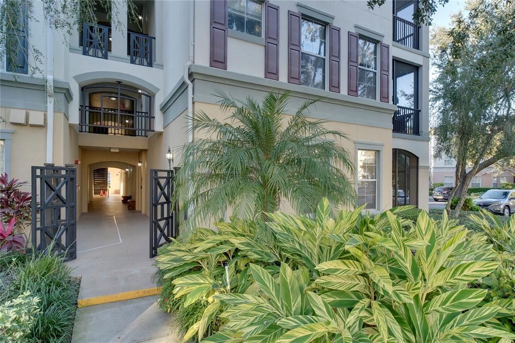 For Sale: $315,000 (3 beds, 2 baths, 1442 Square Feet)