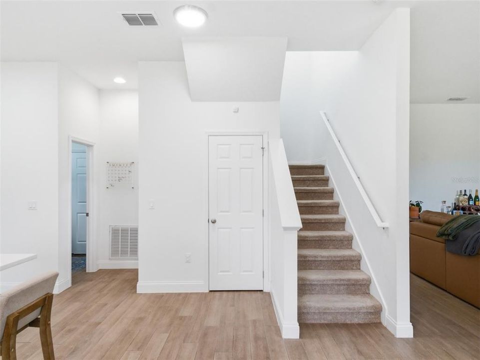 For Sale: $530,000 (3 beds, 3 baths, 1980 Square Feet)