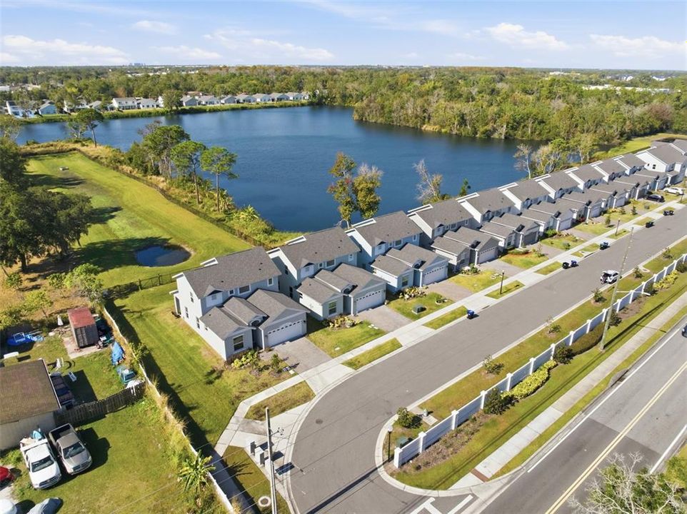 For Sale: $530,000 (3 beds, 3 baths, 1980 Square Feet)