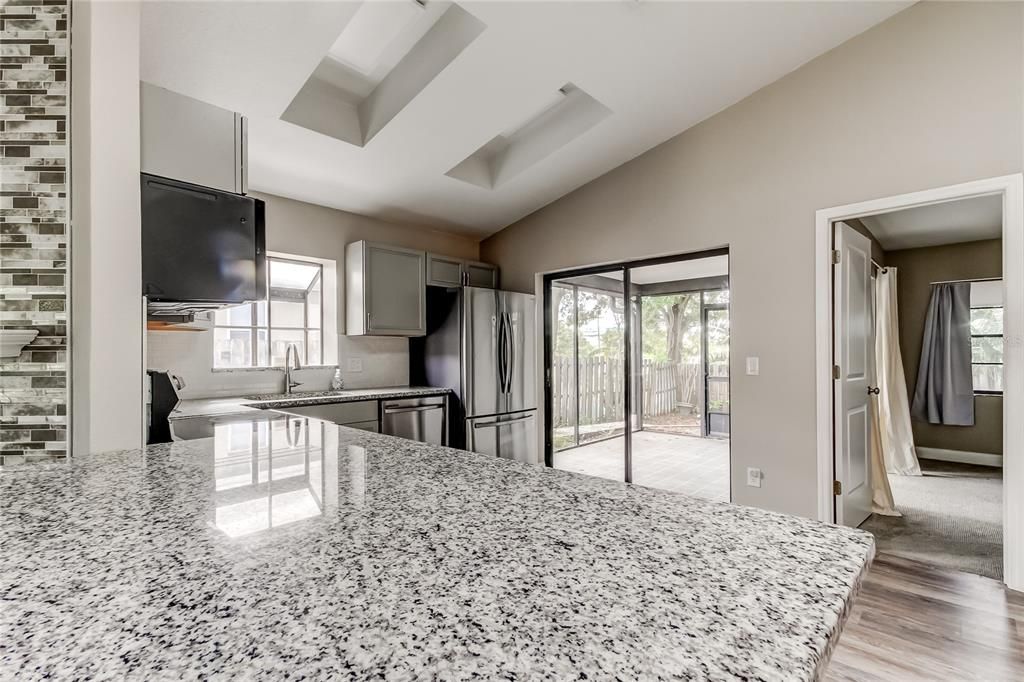 En Venta: $369,700 (3 camas, 2 baños, 1274 Pies cuadrados)