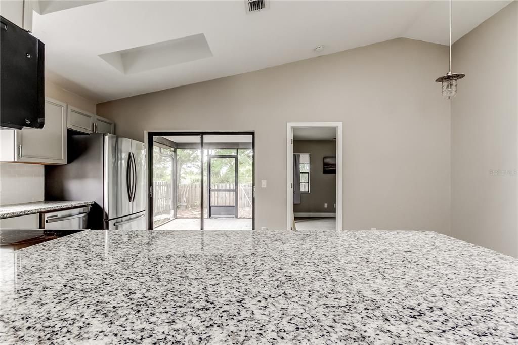 En Venta: $369,700 (3 camas, 2 baños, 1274 Pies cuadrados)